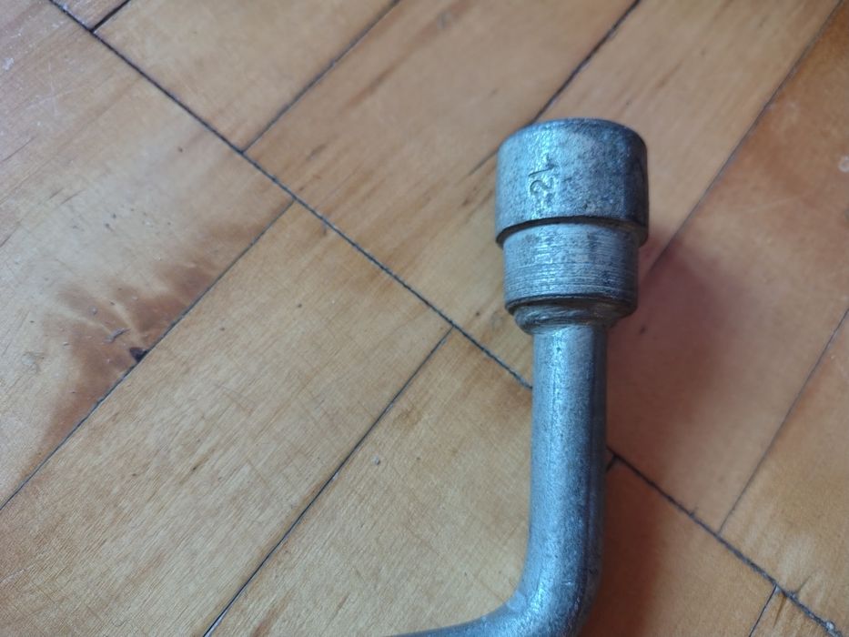 Ключик: Свечной, трубной, головковый, накидной