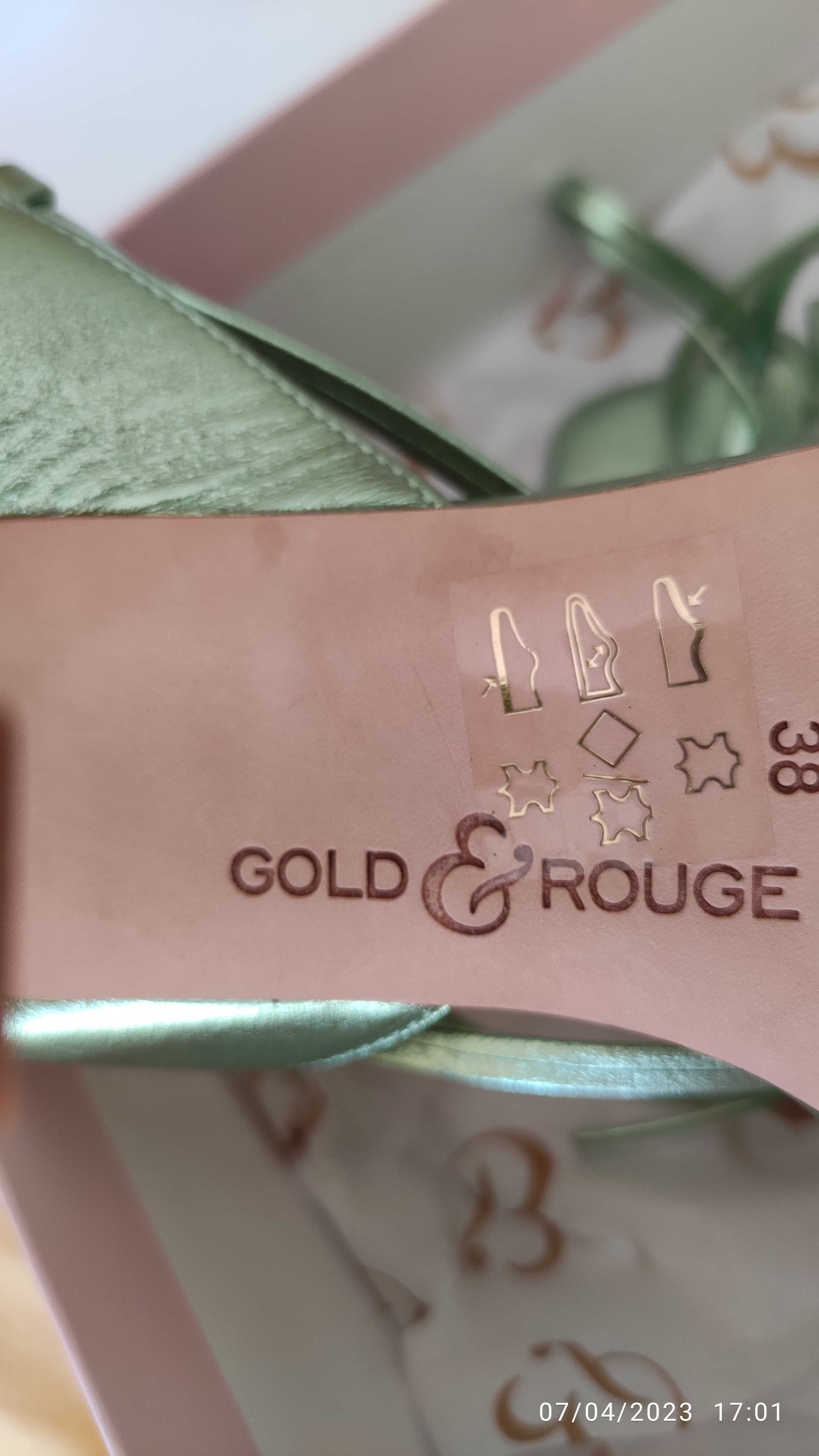 Sandálias Gold &Rouge