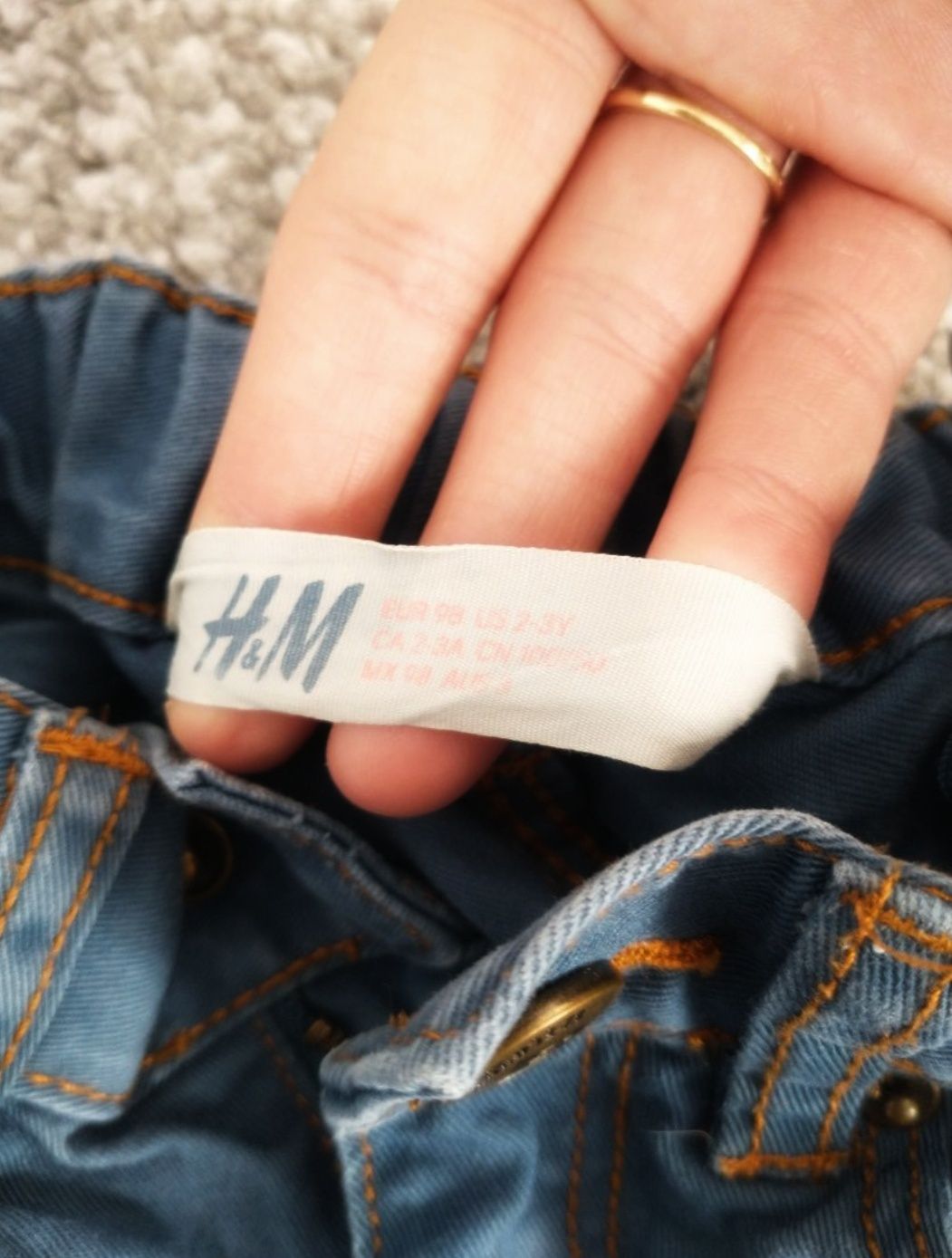 Spodnie spodenki jeansowe chłopięce H&M 98