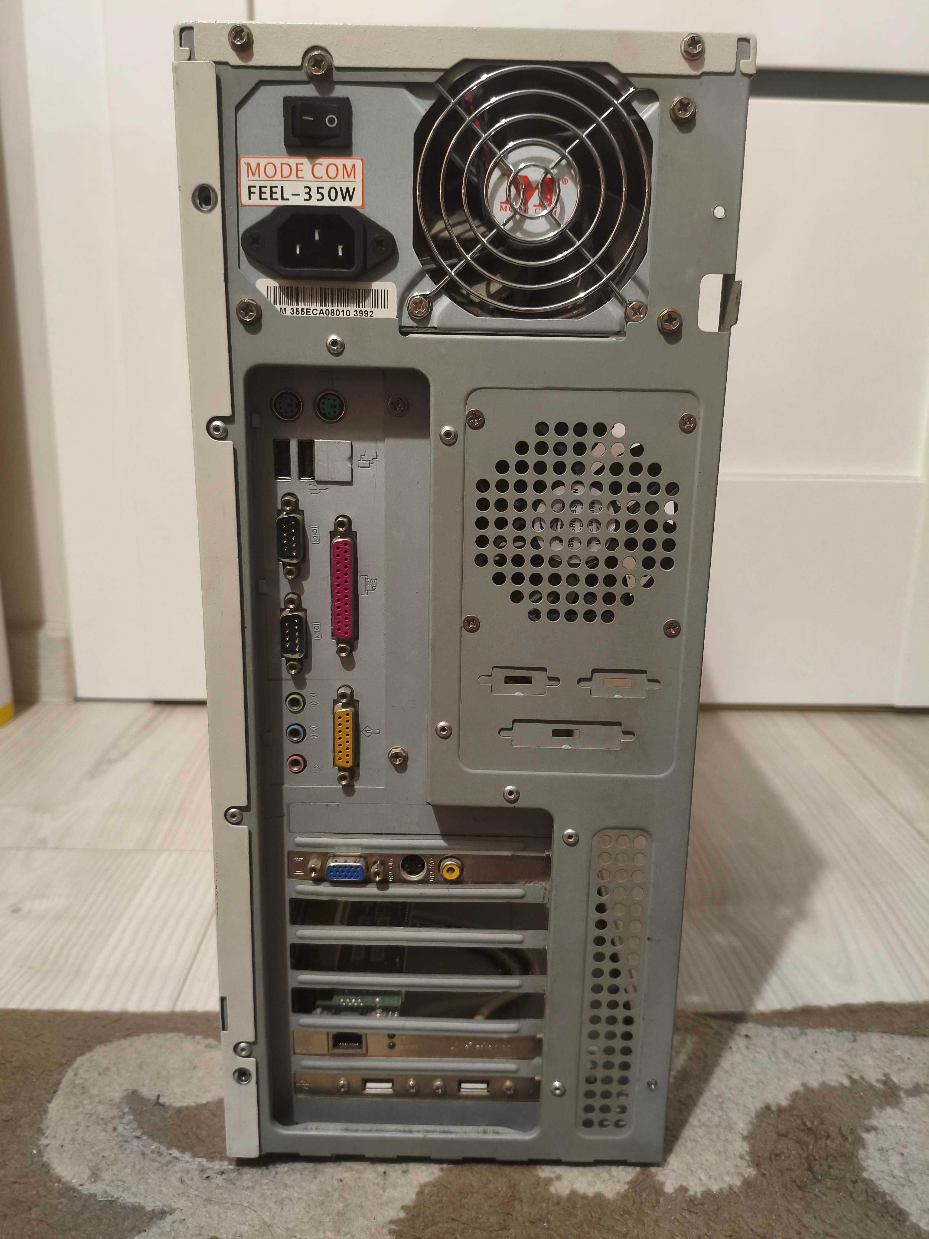 Stary komputer Duron 1,6HGz płyta Soltek, HDD 40GB, 256MB RAM