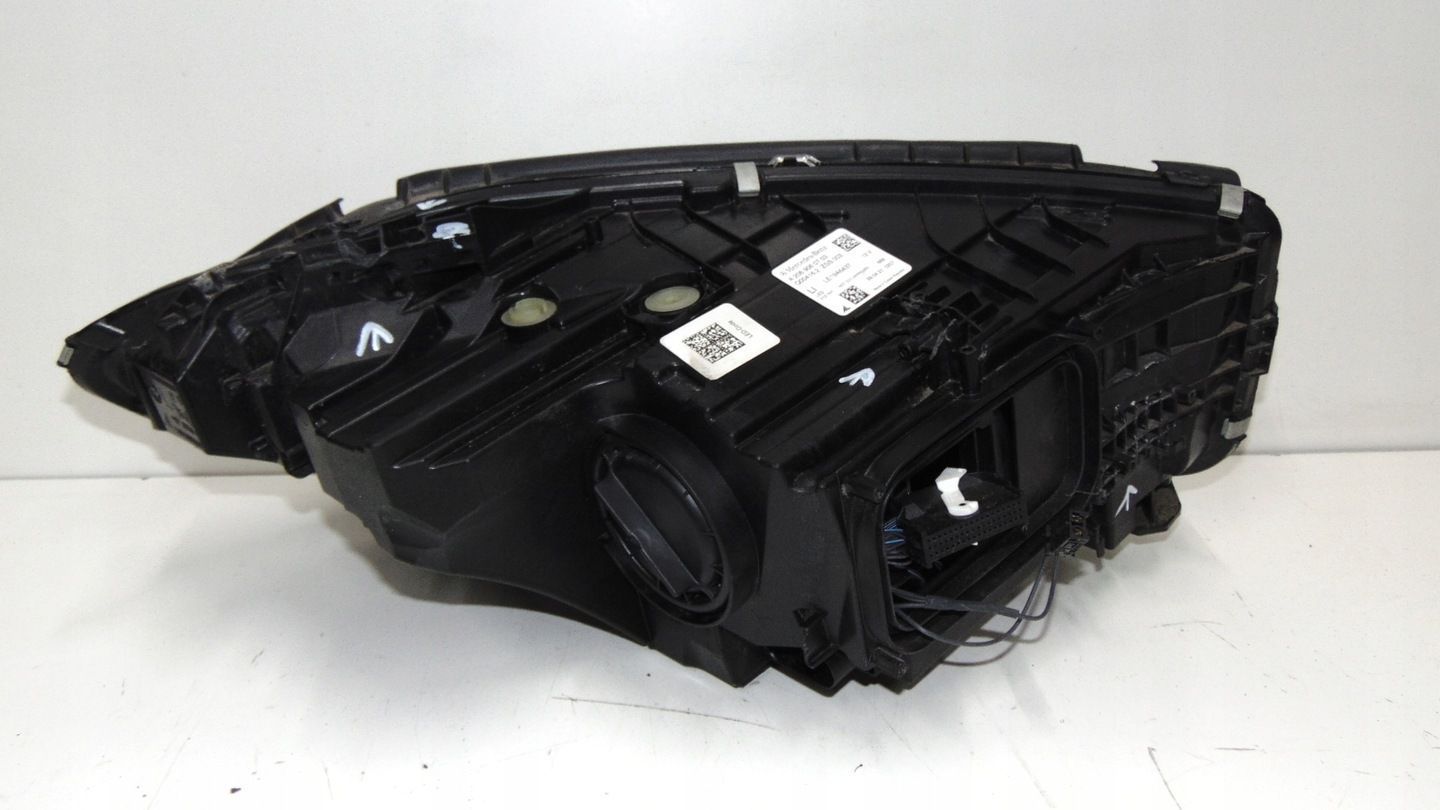 REFLEKTOR LAMPA LED HIGH PERFORMANCE PRZÓD LEWY MERCEDES C-KLASA W206E