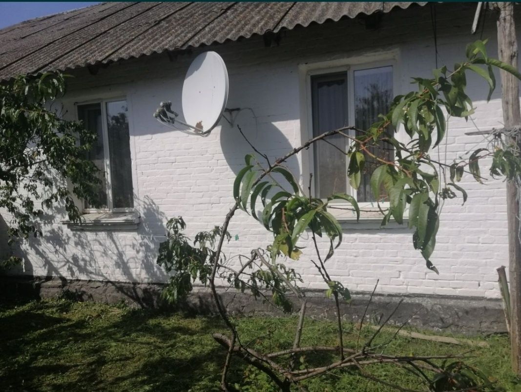 Продам частину будинку в с.Великополовецьке