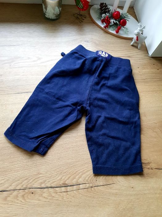 Spodnie Gap z uk stan b.dobry ro: .6- 12 miesiecy