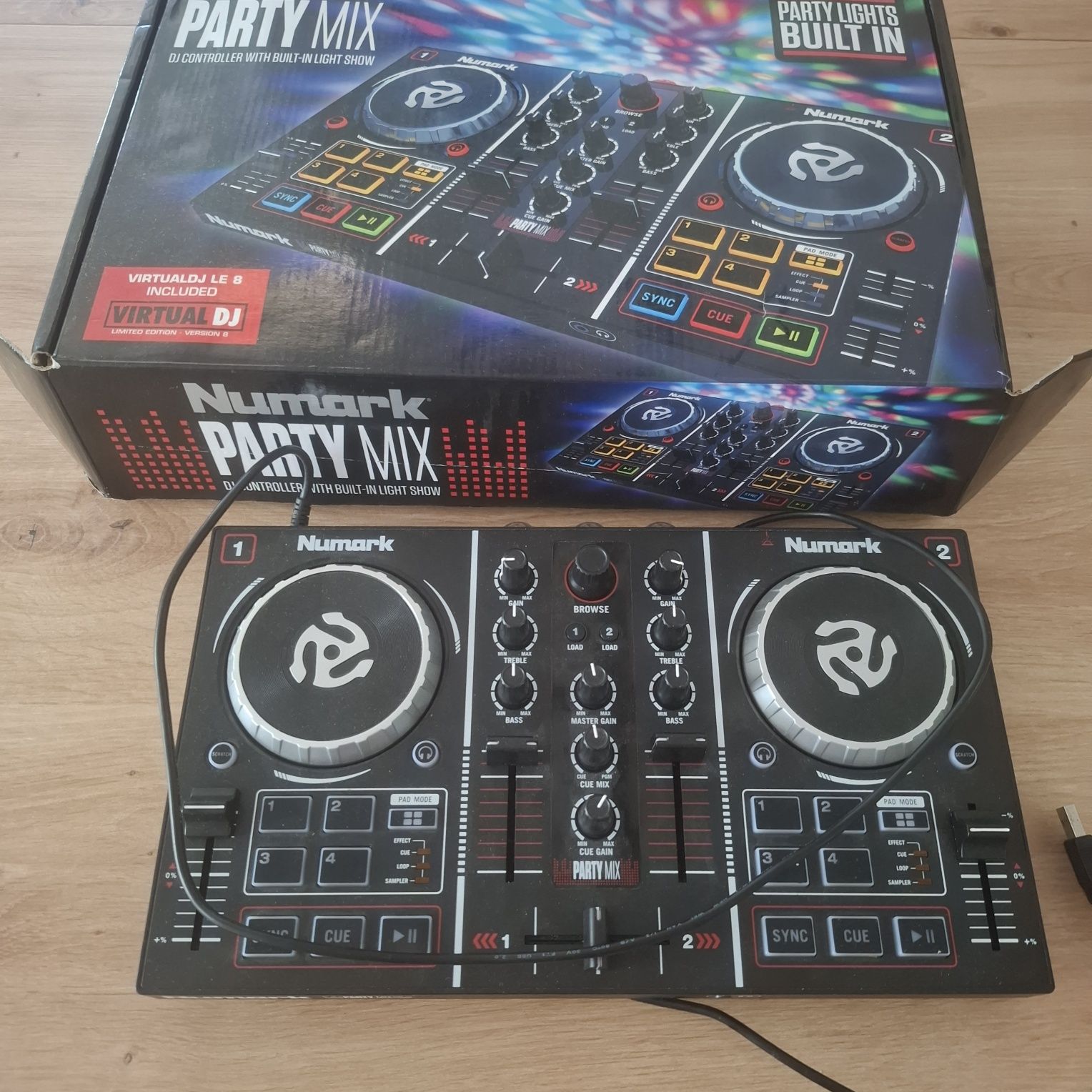 Numark Party mix