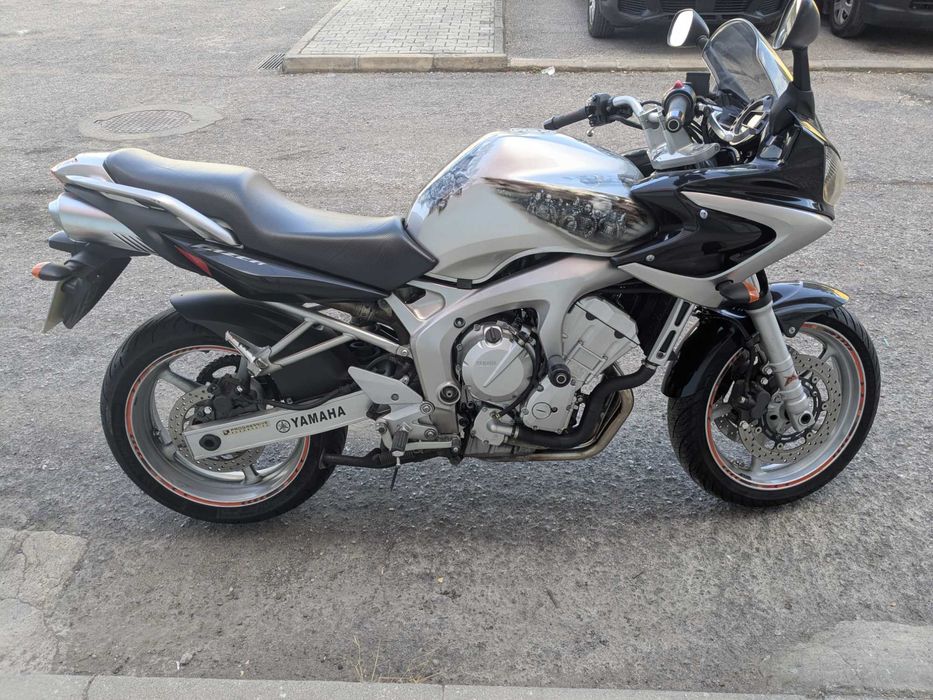 Yamaha FZS 600 Fazer Oportunidade