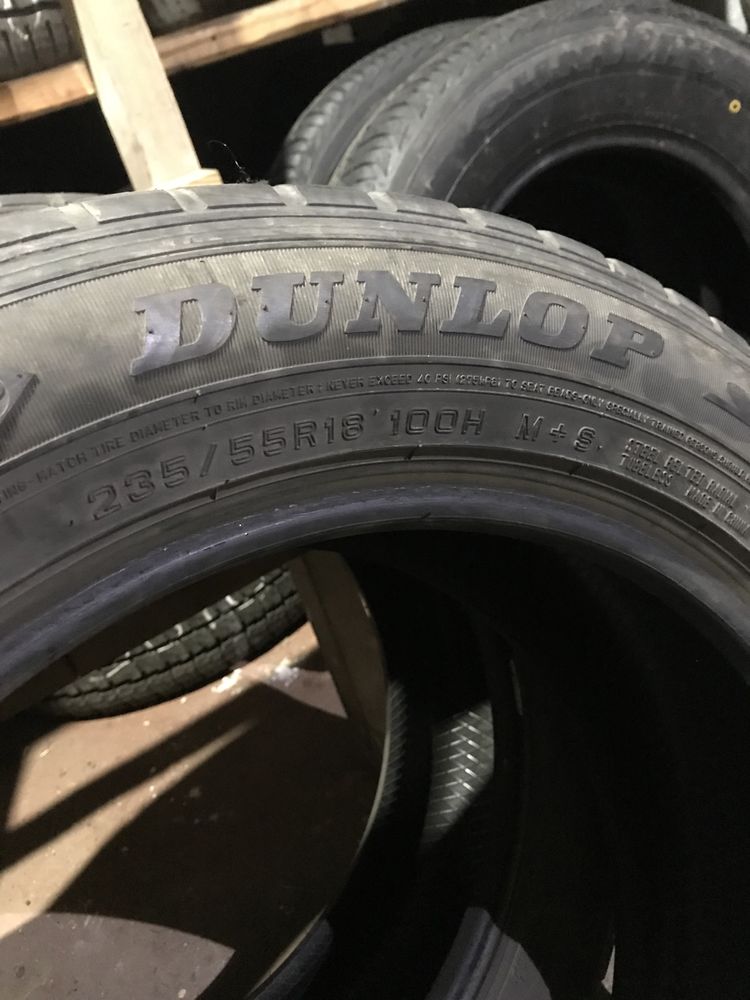 Шини Dunlop 235/55 R18 - 2 шт.