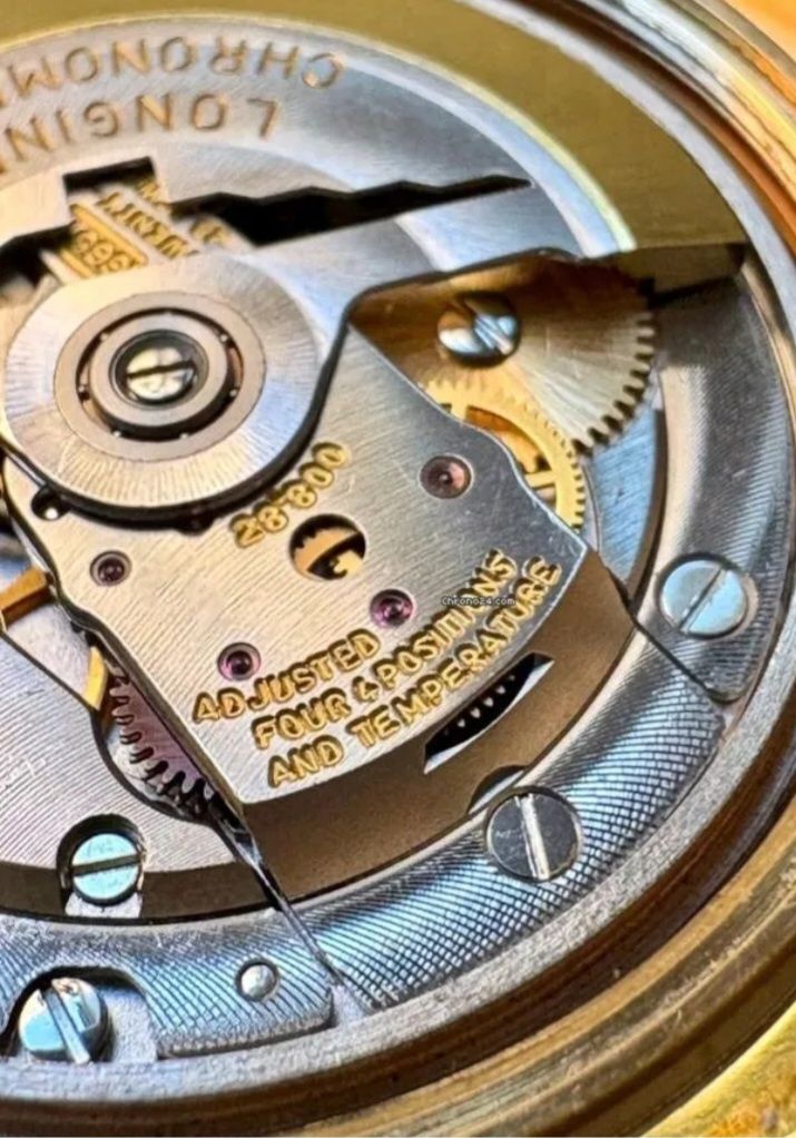 Longines Chronometer Officially Certified, automático.