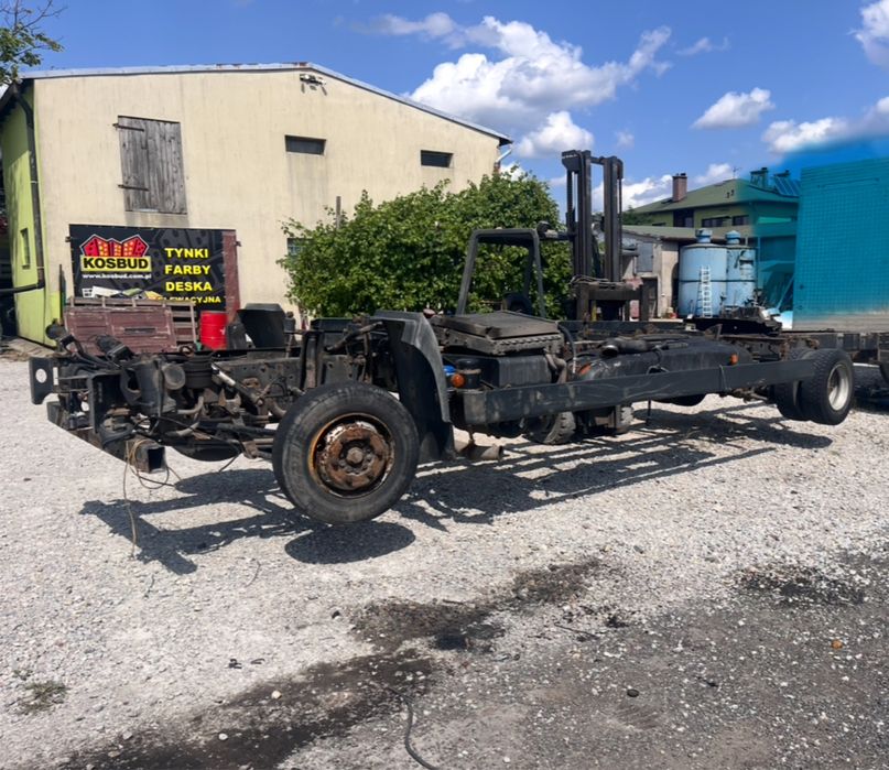 Man 12.180 podwozie rama osie