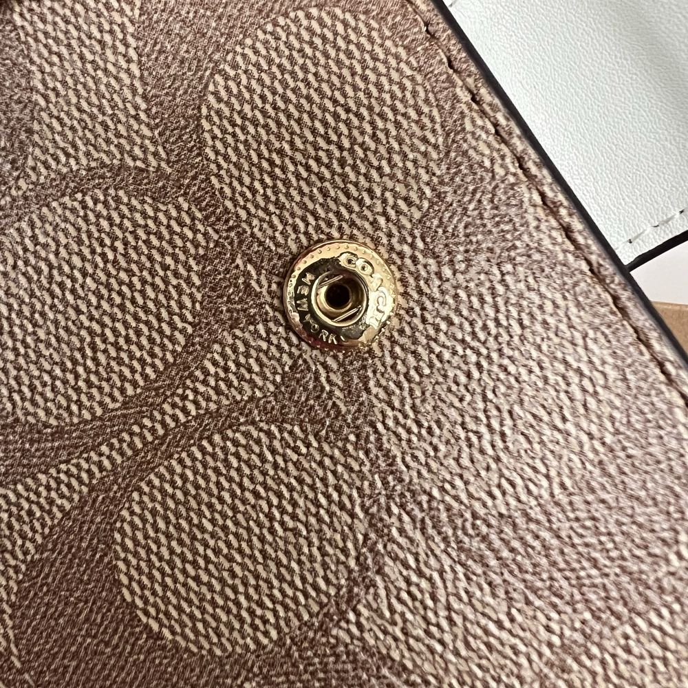 ЗНИЖКА! Гаманець Coach Corner Zip