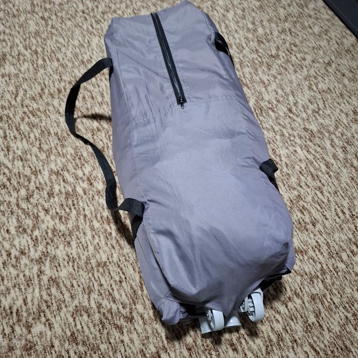 Berço de viagem novo