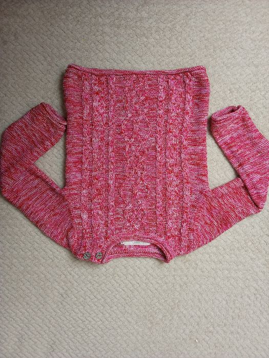 Świąteczny sweterek z srebrną nitką 110/116 sweter H&M