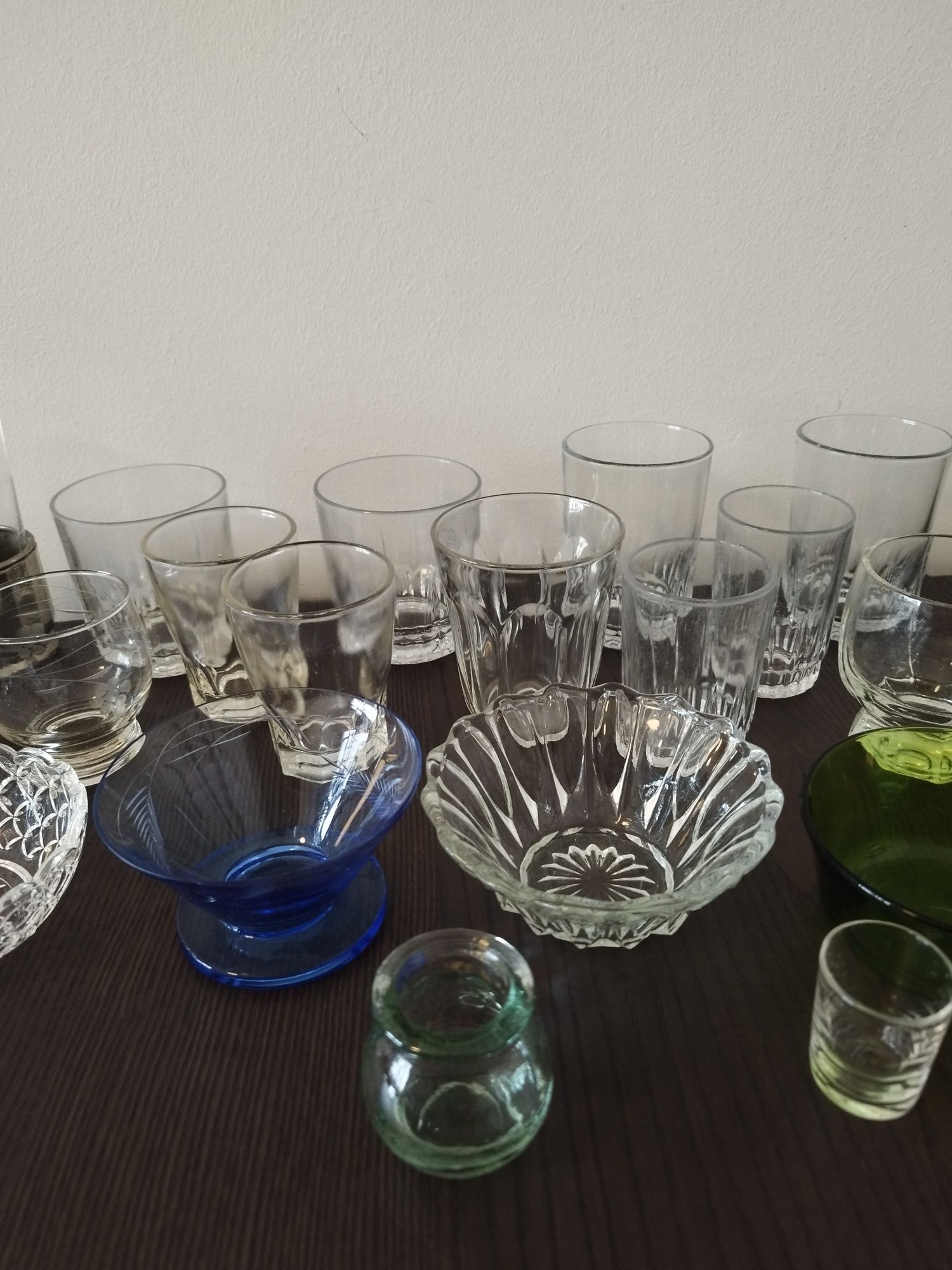 18 copos/vidros variados - antigos