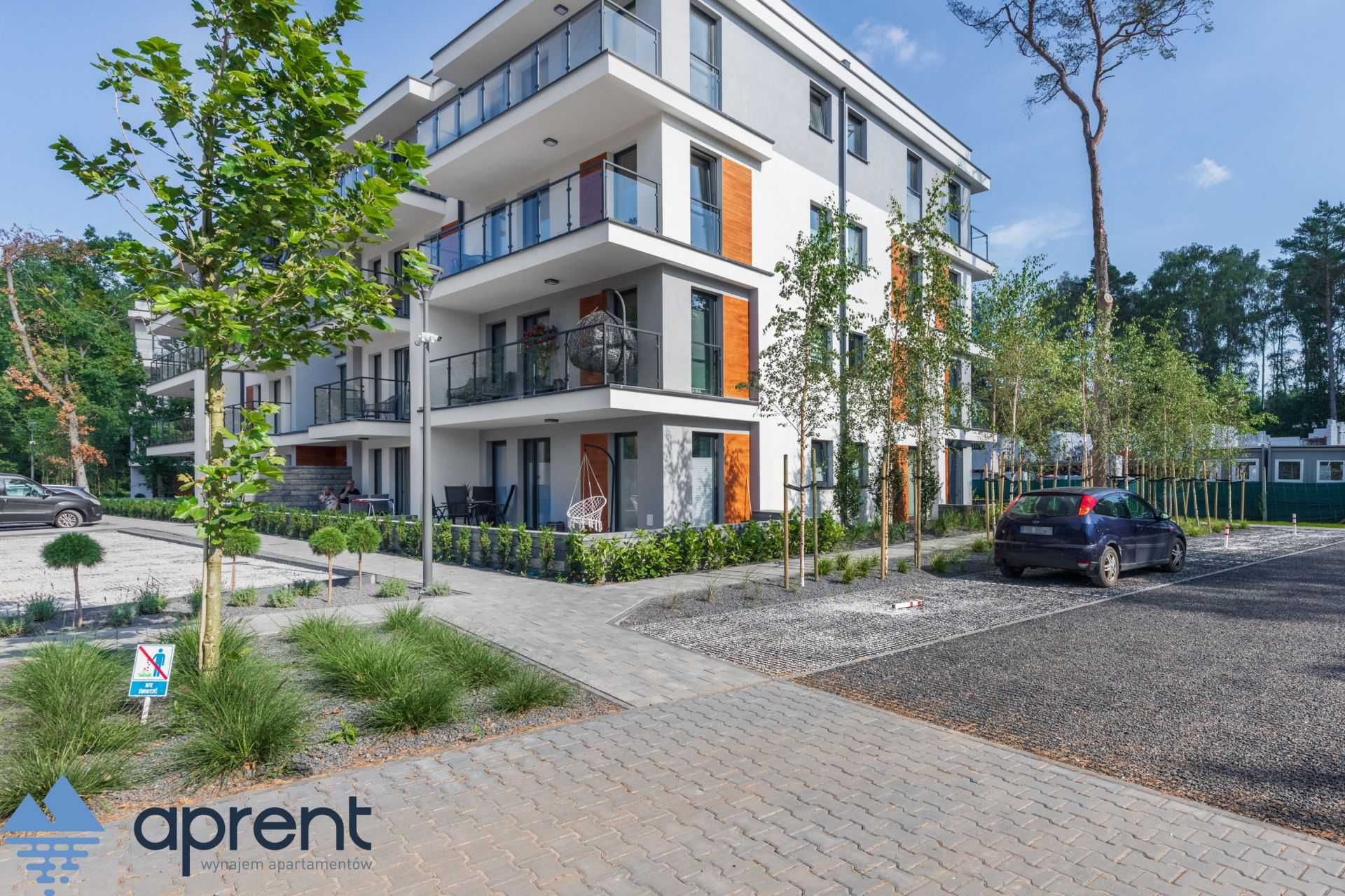 |wolne terminy wakacyjne| apartament z basenem Pobierowo 4 osoby