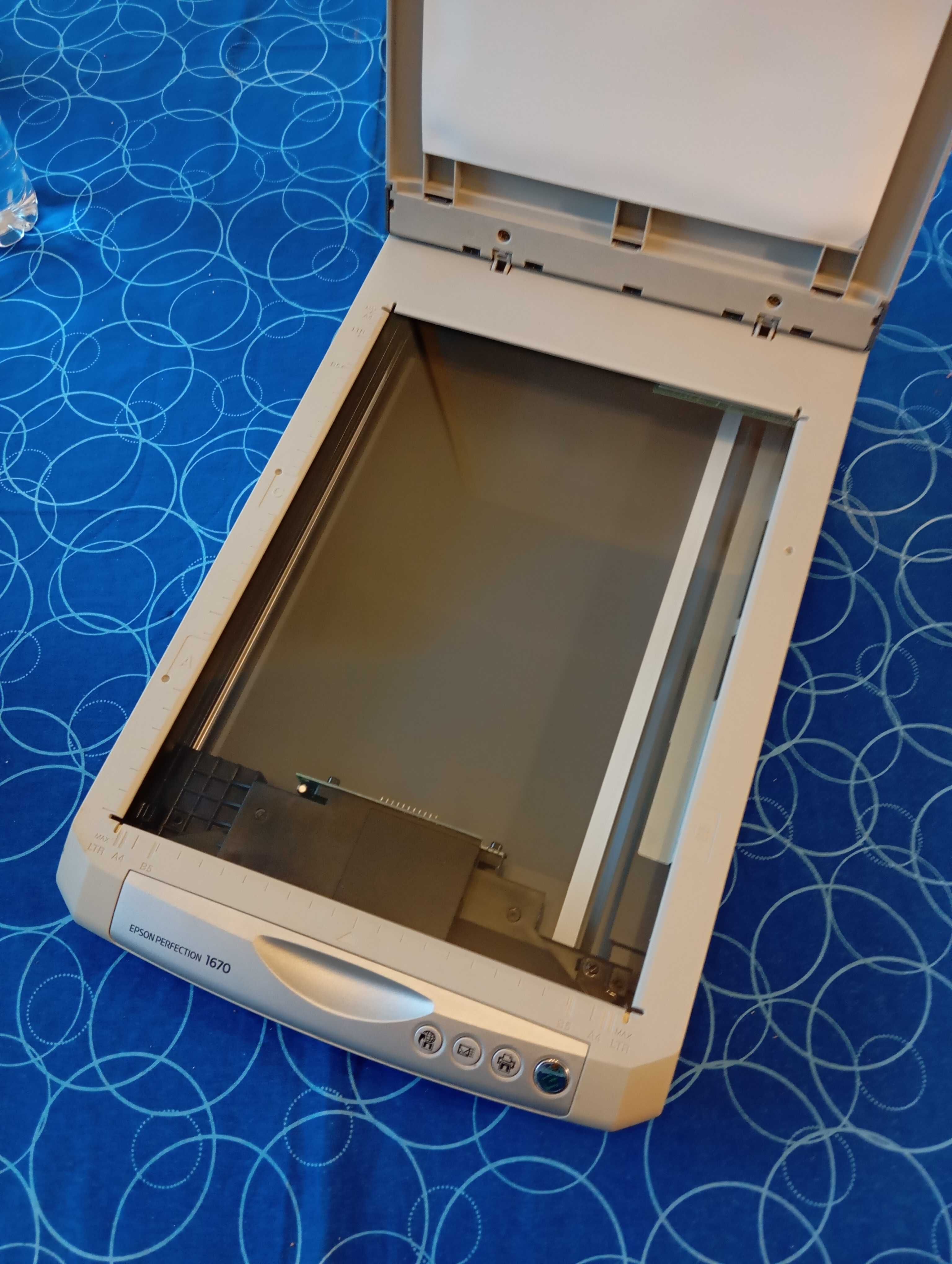 SCANNER EPSON Perfection 1670