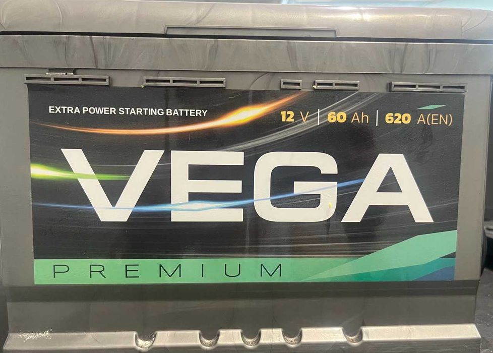 Автомобильный аккумулятор VEGA Premium 6CT-60 60AH/620A