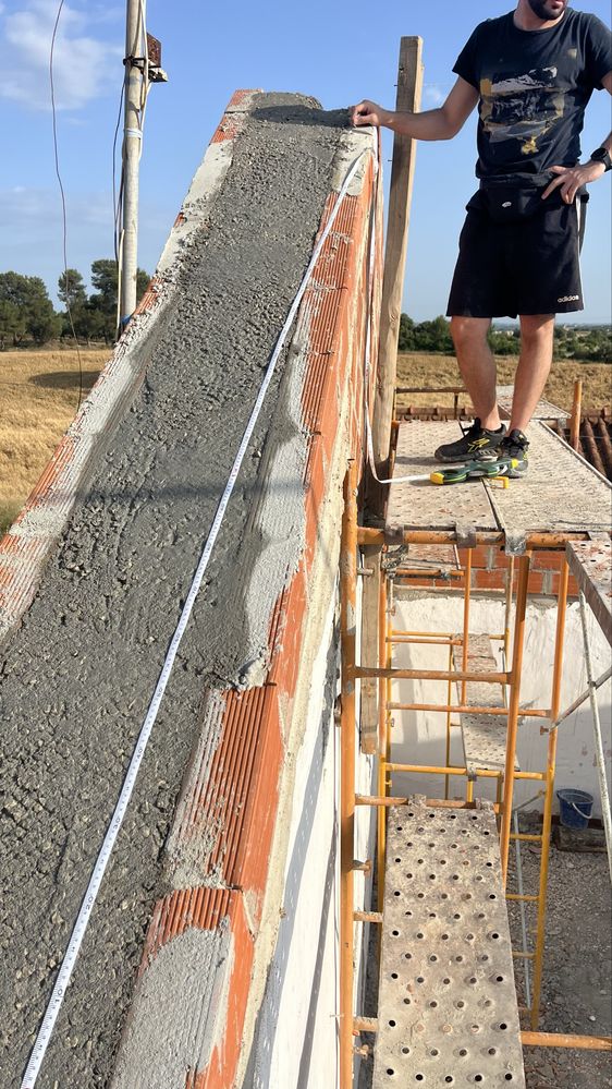 Trabalhos de construção civil e renovaçao da sua casa - pedreiros
