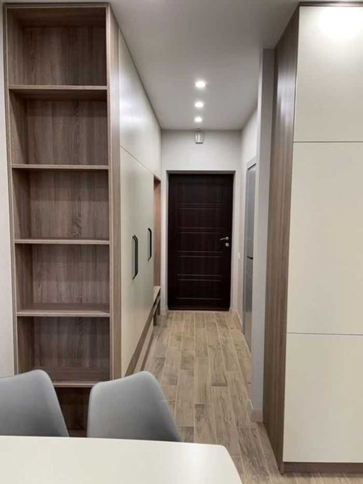 Оренда студії в ЖК Каховська