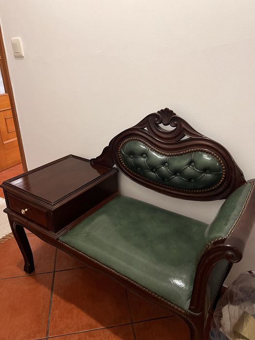 Mesa de arrumação / cadeirão
