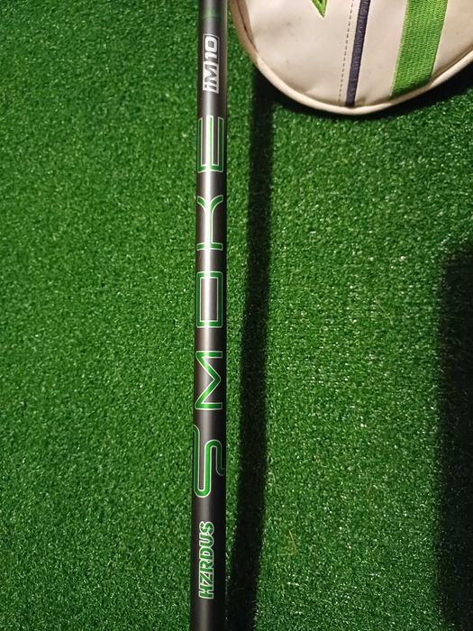 Driver Callaway Epic Max, 10,5 graus, com vareta e capa para a cabeça.