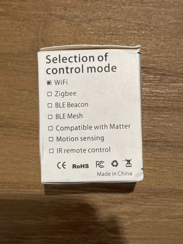 Smart LED bulb AC100-240v