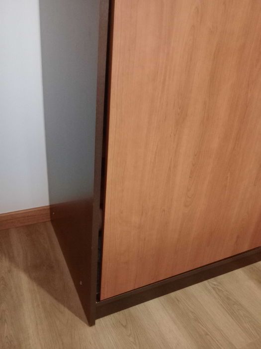 Roupeiro para quarto/arrumos