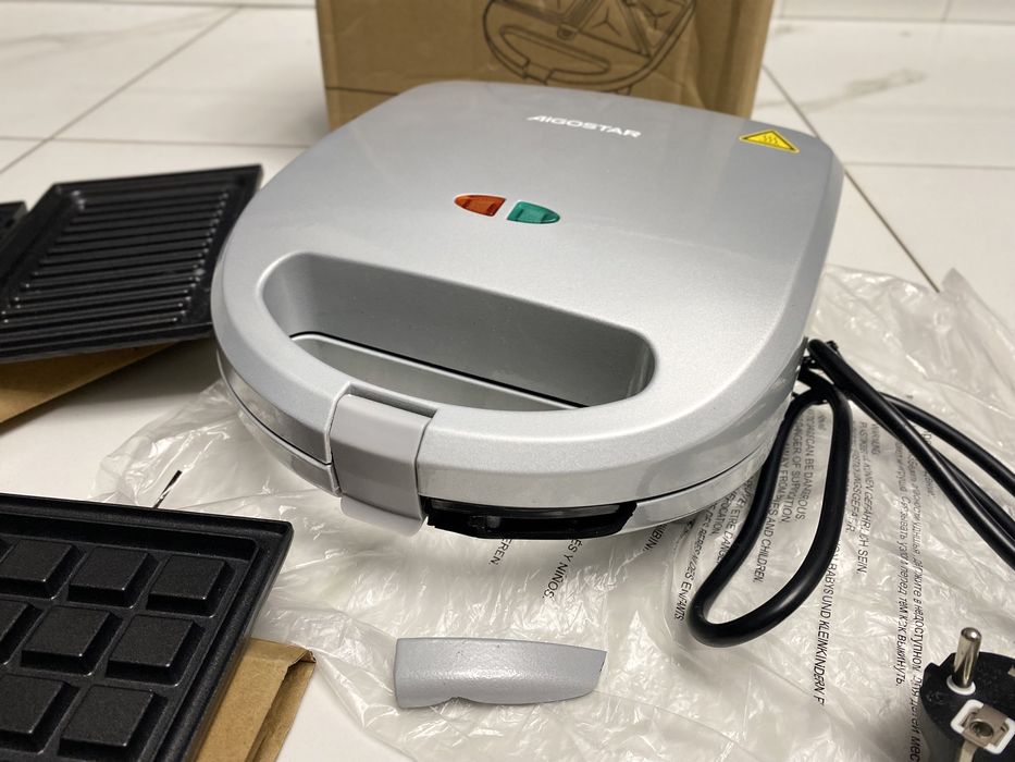 Вафельниця бутербродниця тостер паніні Aigostar 3в1  750Bт Уцінка!