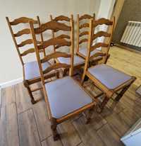 Krzesła z litego drewna