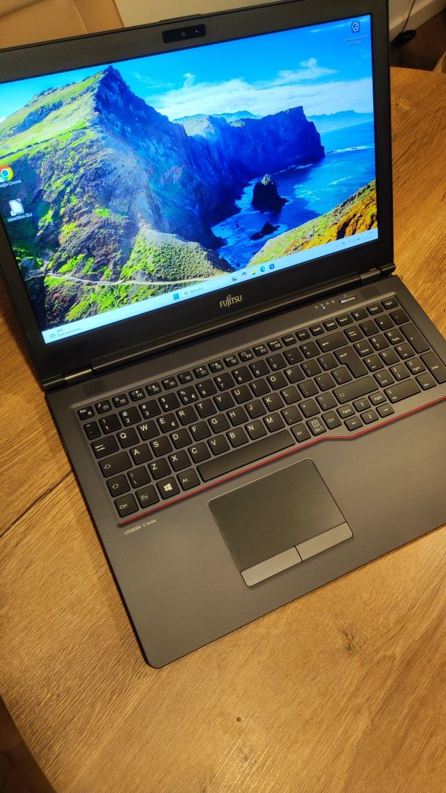 # 888 Fujitsu Lifebook U759 i5-8265U 16GB 512GB SSD W11P FV23 GW12 NEW