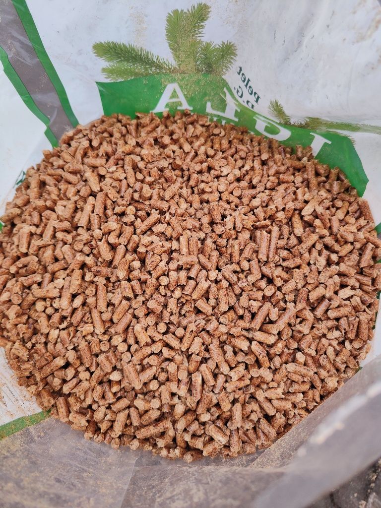 Polski Pellet Certyfikowany IGŁA Premium ENplus A1 Dostawa Olczyk Lava