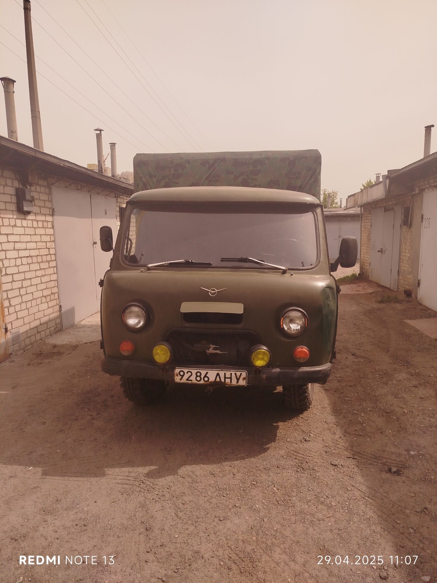 УАЗ 3303.          .