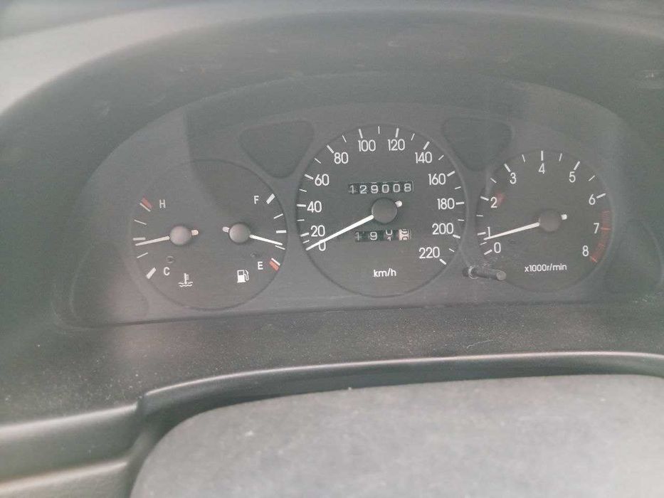 Автомобіль Део-Ланос 1.5 (бензин-газ)