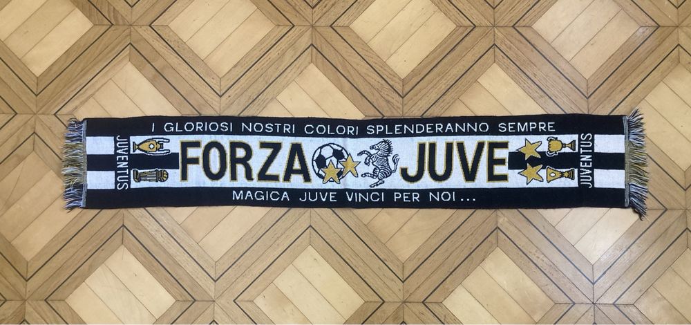Szalik Juventusu Turyn #33