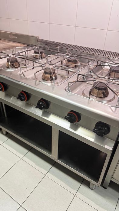 Fogão a gás c/ móvel, 6 queimadores sem forno