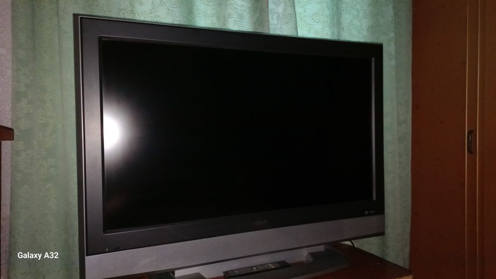 Продам телевізор "acer"