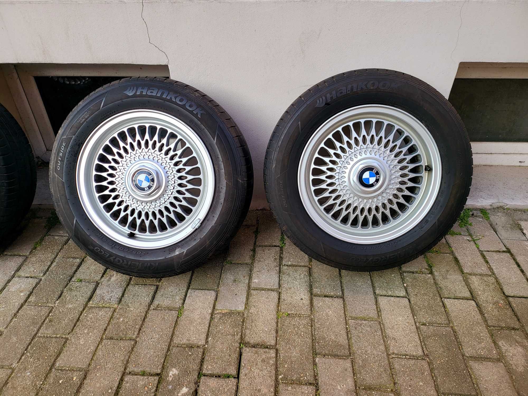 KOMPLET Felgi BMW 15" 5x120  ET47  7Jx15H2 + Hankook 205/65
