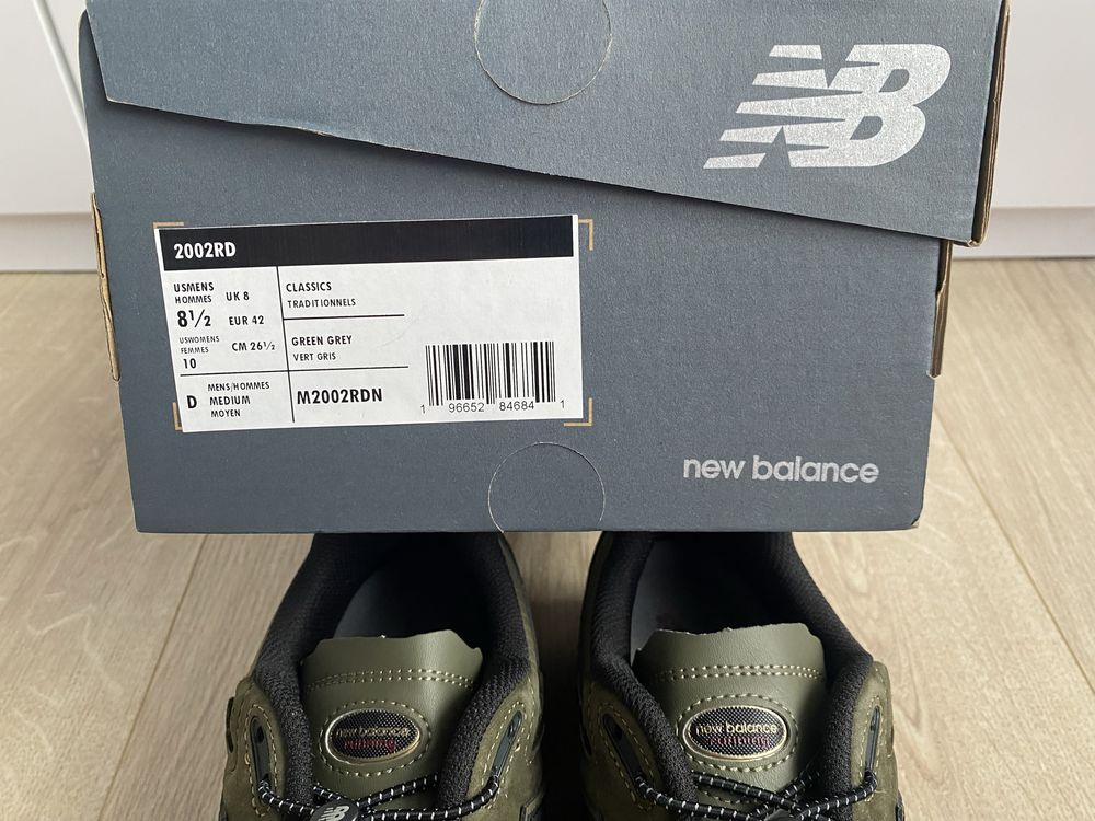 кросівки чоловічі New Balance 2002rd