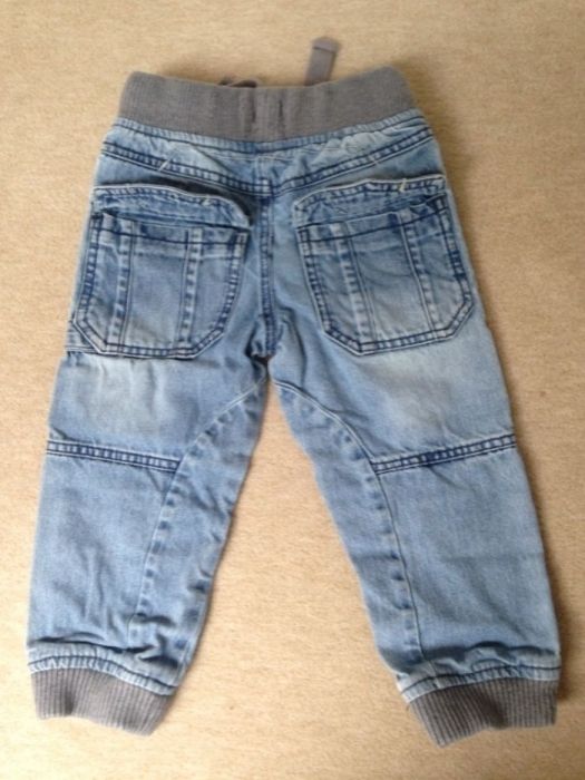 Spodnie jeansy r. 98 dla 2 latka firmy F&F (Tesco)