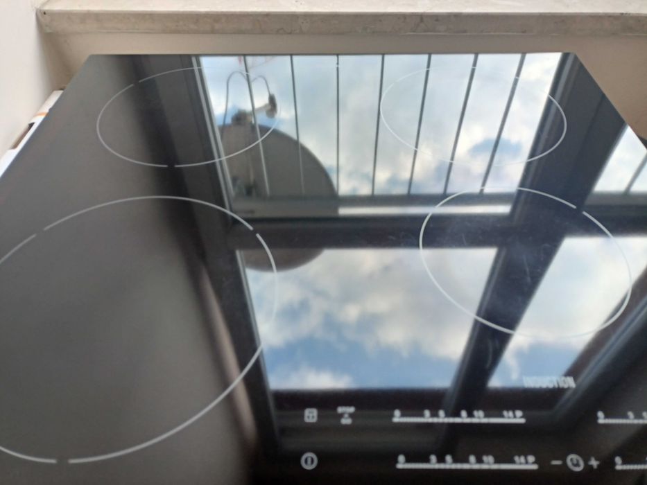 Electrolux płyta indukcyjna wzorowy stan, wszystko sprawne indukcja
