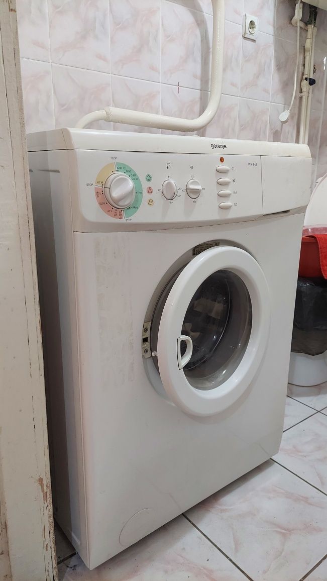 Продаю стиральную машину Gorenje wa 942