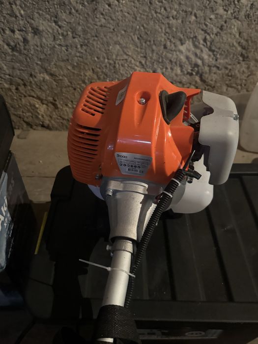 Rocadeira a Gasolina com cabeca extra e oleo para mistura