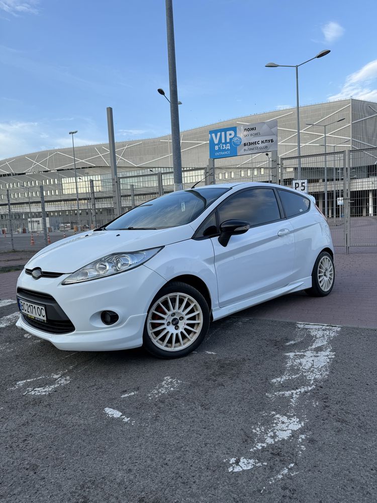 Ford fiesta 1.2 TITANIUM 2009