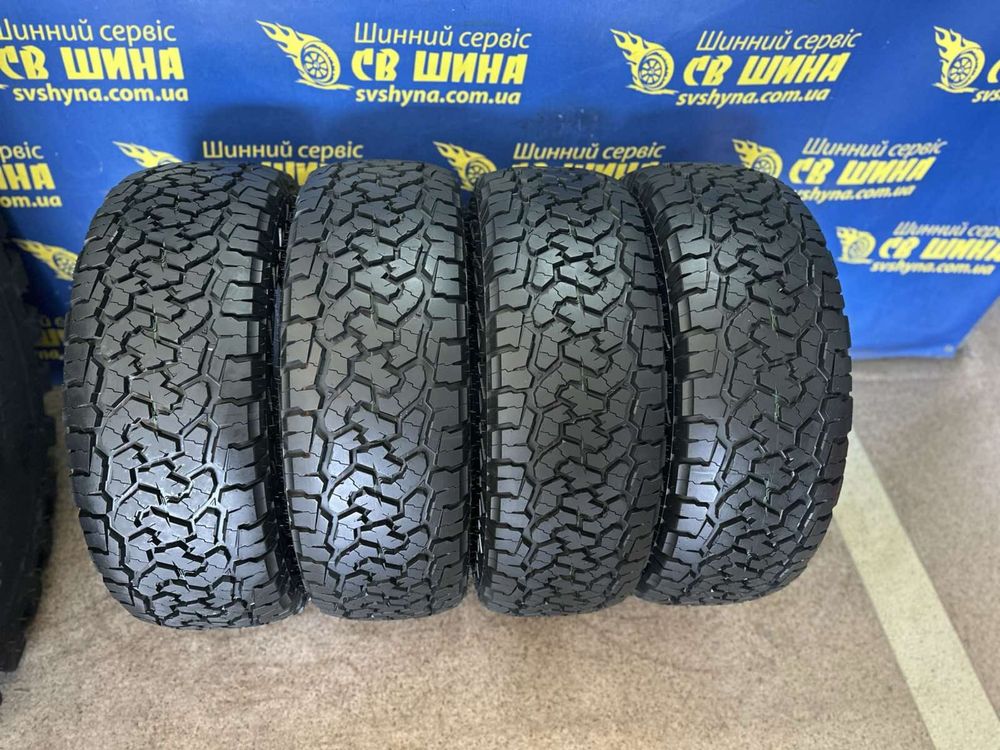 Болотні всесезонні шини 265/70R17 Roadcruza RA1100 A/T