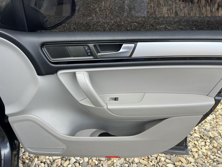 Таврек на спружинах в дуже гарному стані