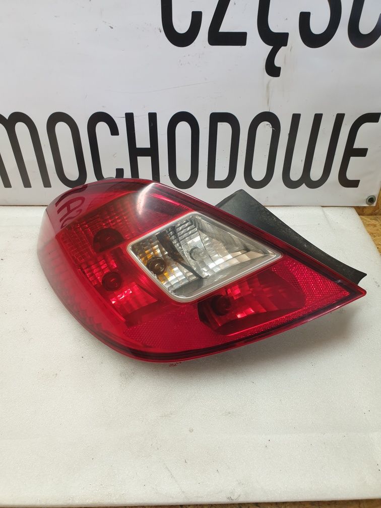 Lampa lewa lewy tył Opel Corsa D 5 drzwi od 2006 do 2014 części