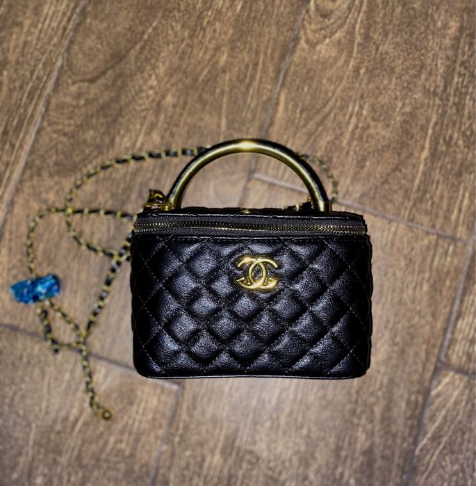 Сумка шанель чорна