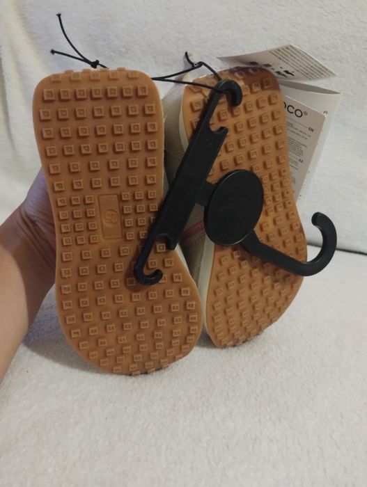 Nowe adidasy na rzepy 25