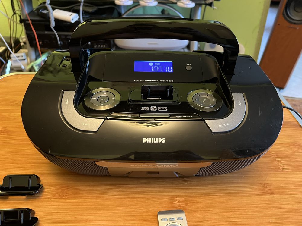 Мінісистема Philips AZ1330D/12 з доком для iPod/iPhone