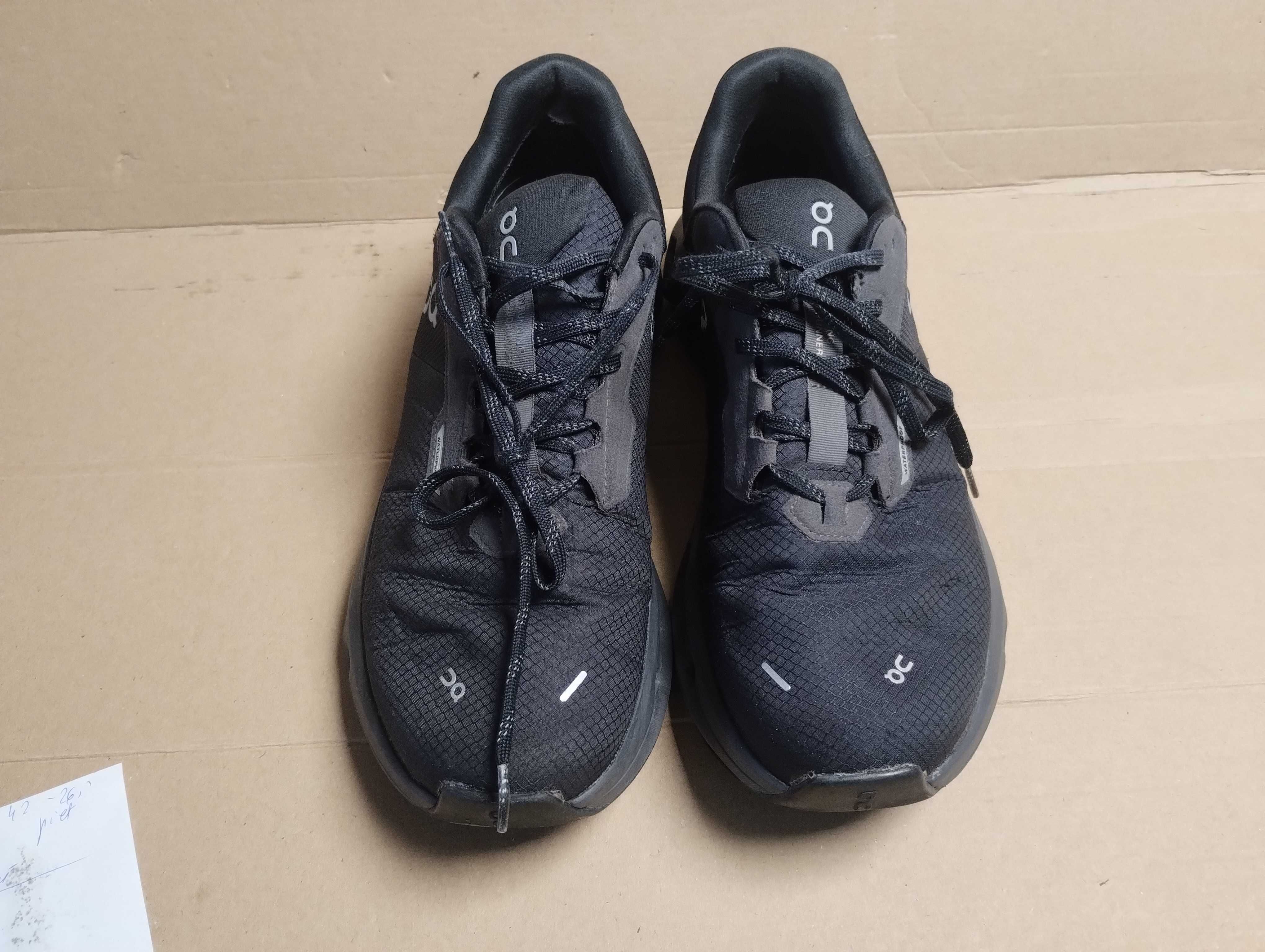 Buty do biegania biegowe sneakersy 42  ON Running Cloudrunner