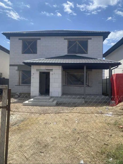 ХОЗЯЙСКИЙ дом! Червоный Хутор! Есть коммуникации! Поможем с ремонтом