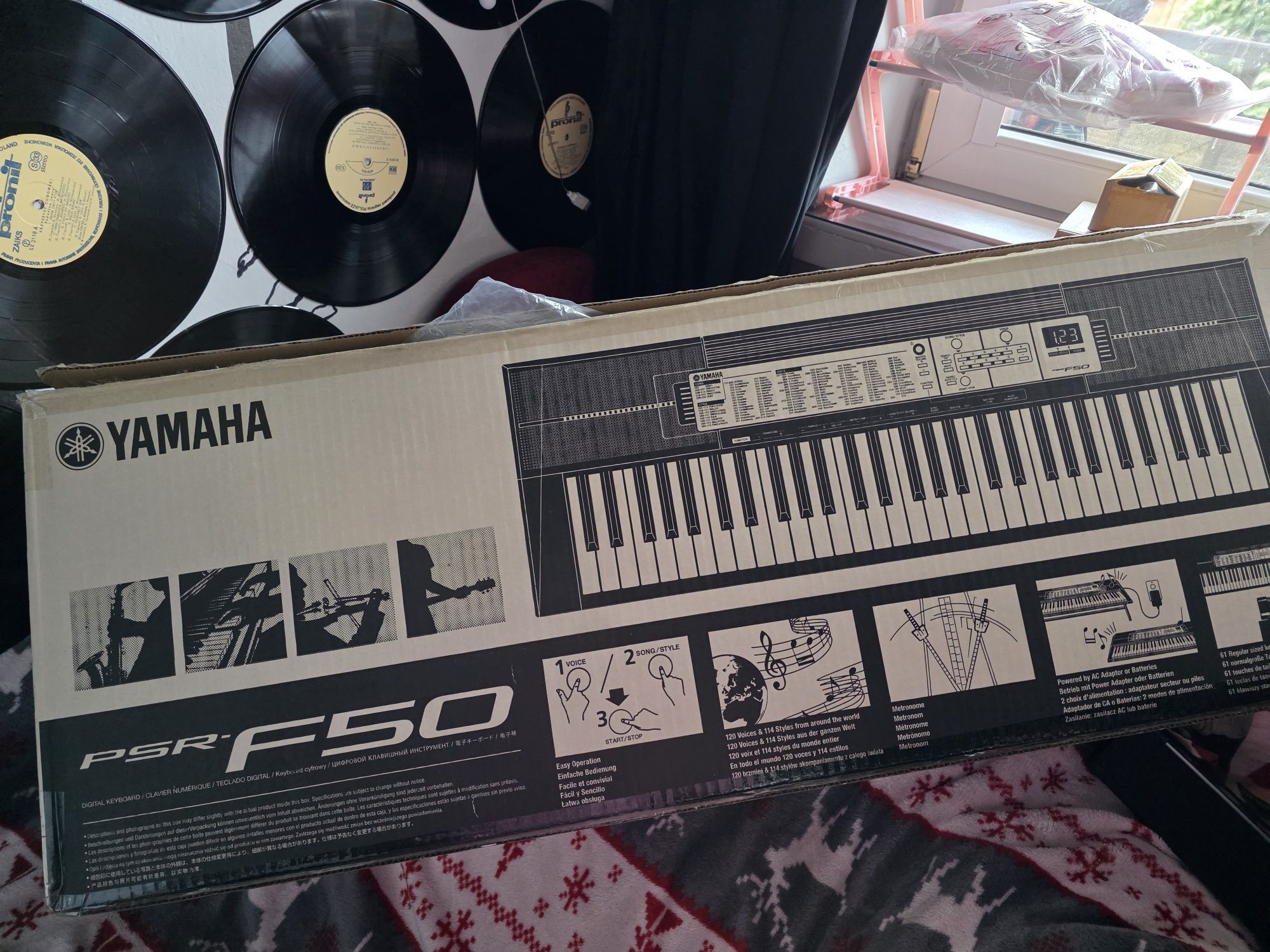 Keyboard yamaha f50